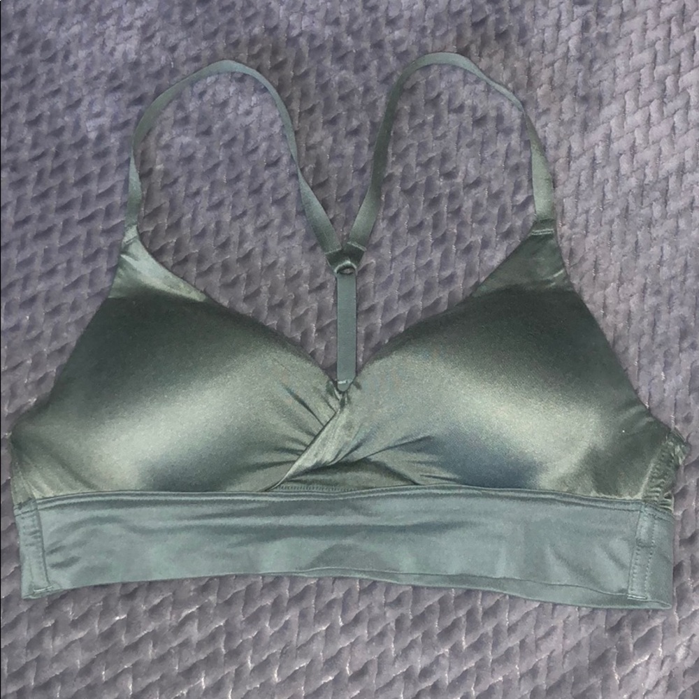 Body by Victoria Uplift no wire